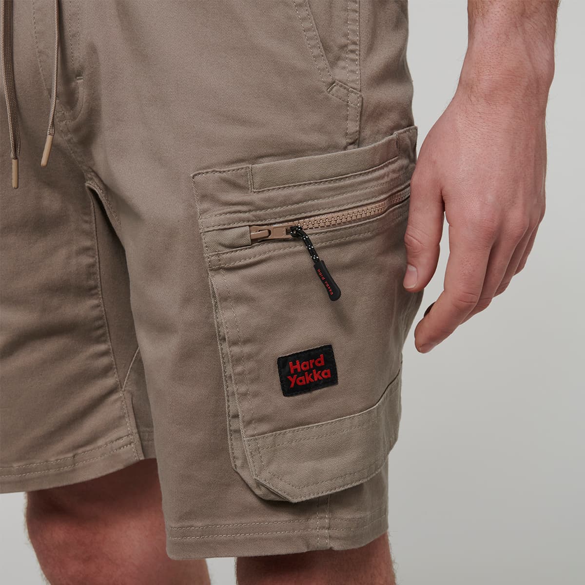 Hard Yakka Mens Toughmaxx Mid Shorts (Desert)_4